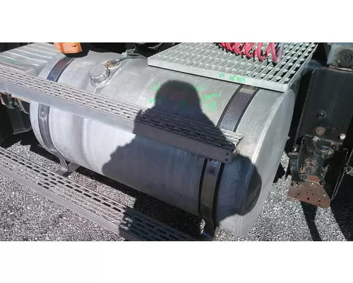 MACK CXN612 2005-2007 FUEL TANK