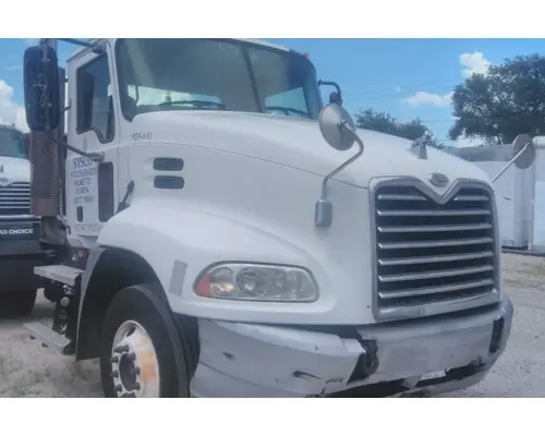 MACK CXN612 2005-2007 HOOD