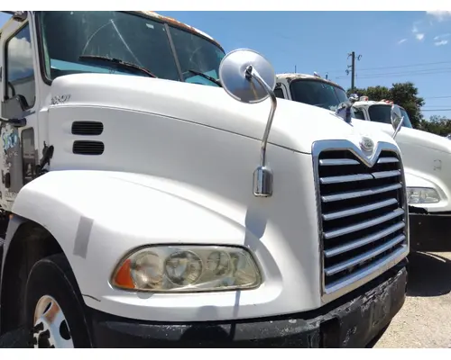 MACK CXN612 2005-2007 HOOD