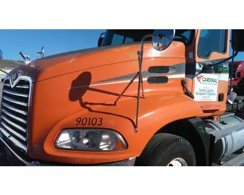 MACK CXN612 2005-2007 HOOD