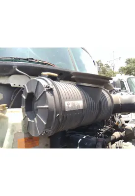 MACK CXN612 AIR CLEANER
