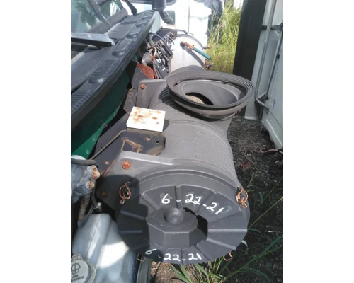 MACK CXN612 AIR CLEANER