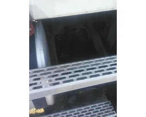 MACK CXN612 BATTERY BOX