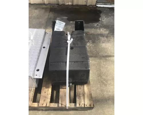 MACK CXN612 BATTERY BOX