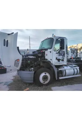 MACK CXN612 CAB