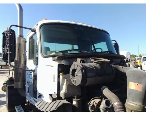 MACK CXN612 CAB
