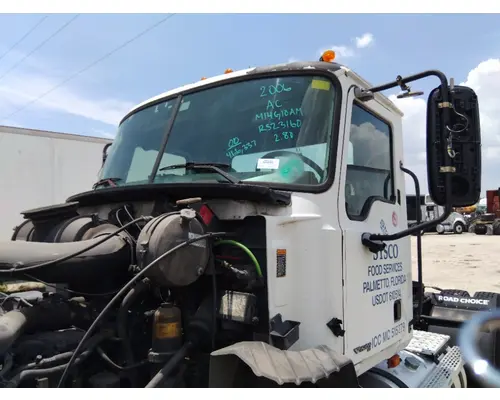 MACK CXN612 CAB