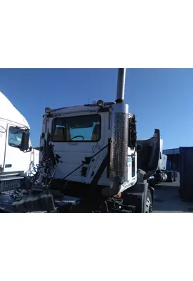 MACK CXN612 CAB