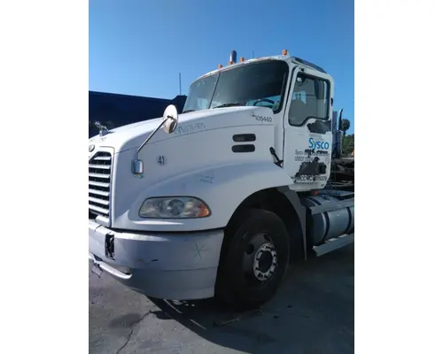 MACK CXN612 CAB