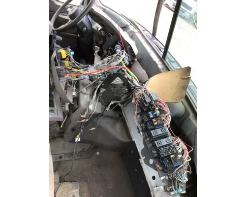 MACK CXN612 Cab