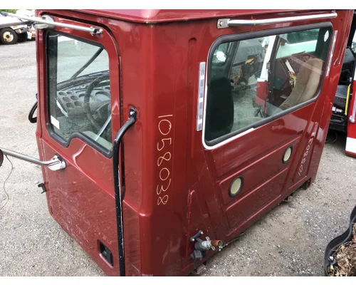 MACK CXN612 Cab