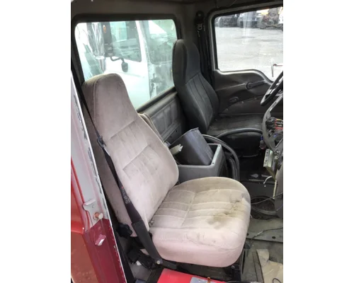 MACK CXN612 Cab