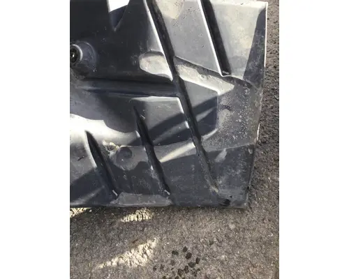 MACK CXN612 FENDER, SPLASH SHIELDGUARD