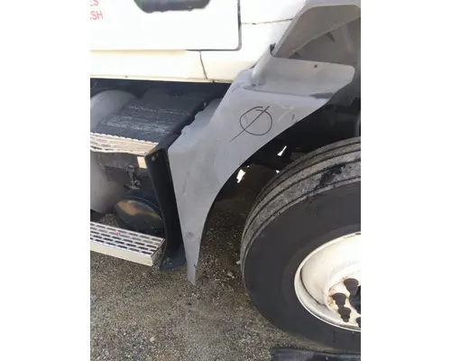 MACK CXN612 FENDER EXTENSION