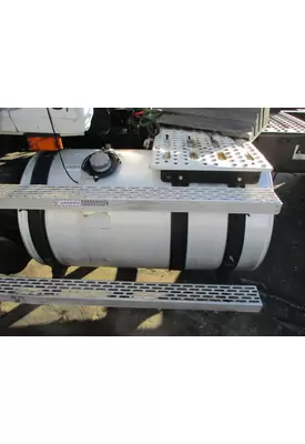 MACK CXN612 FUEL TANK