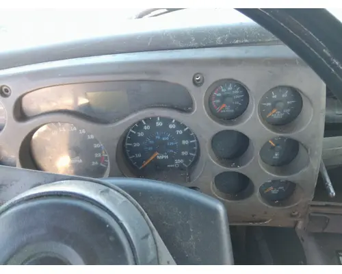 MACK CXN612 GAUGE CLUSTER