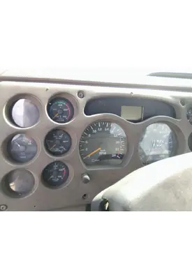 MACK CXN612 GAUGE CLUSTER