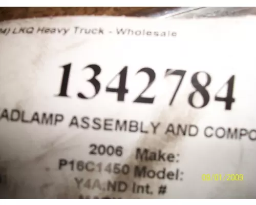 MACK CXN612 HEADLAMP ASSEMBLY