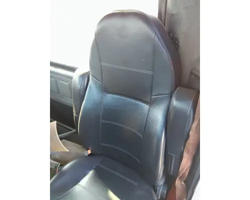 MACK CXN612 SEAT, FRONT