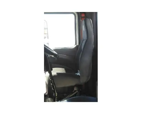 MACK CXN612 SEAT, FRONT