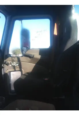 MACK CXN612 SEAT, FRONT