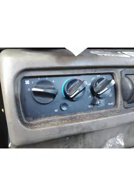 MACK CXN612 TEMPERATURE CONTROL