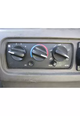 MACK CXN612 TEMPERATURE CONTROL