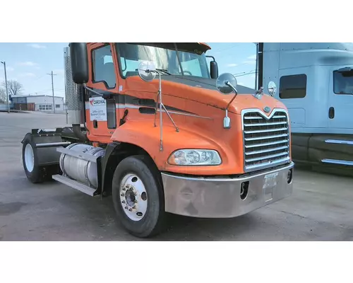 MACK CXN612 WHOLE TRUCK FOR RESALE
