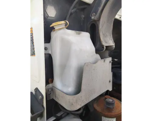 MACK CXN612 WINDSHIELD WASHER RESERVOIR