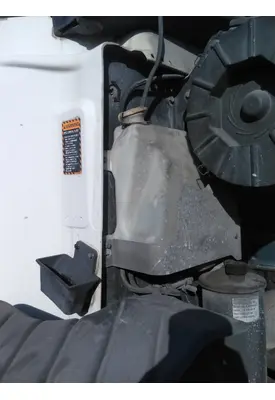 MACK CXN612 WINDSHIELD WASHER RESERVOIR