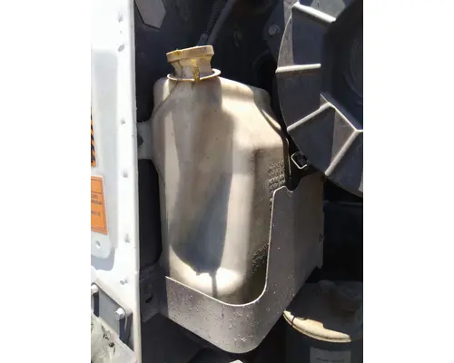 MACK CXN612 WINDSHIELD WASHER RESERVOIR
