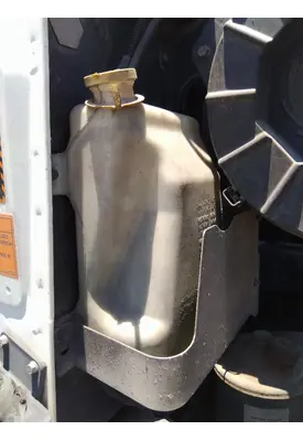 MACK CXN612 WINDSHIELD WASHER RESERVOIR