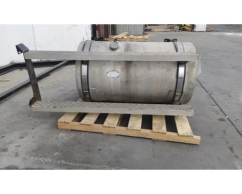 MACK CXN613 2005-2007 FUEL TANK