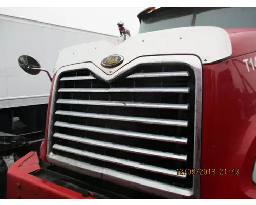 MACK CXN613 2005-2007 HOOD