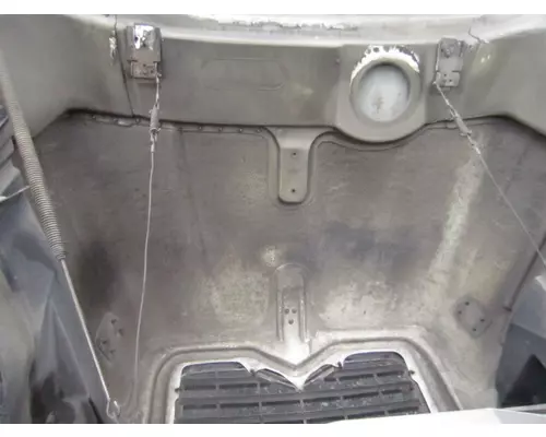 MACK CXN613 2005-2007 HOOD