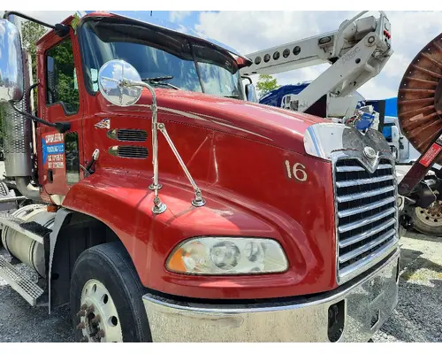 MACK CXN613 2005-2007 HOOD