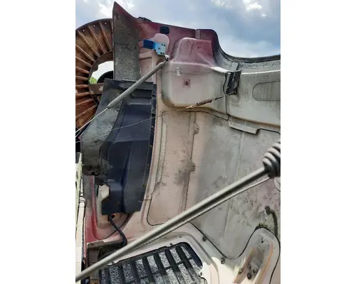 MACK CXN613 2005-2007 HOOD