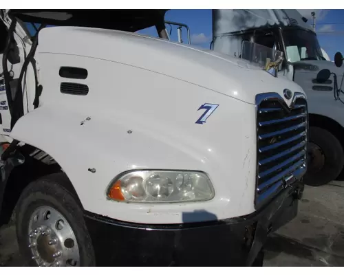 MACK CXN613 2005-2007 HOOD