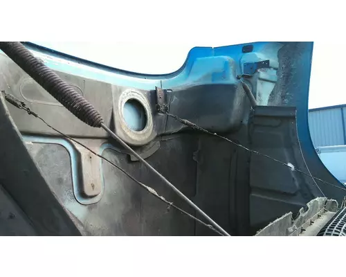 MACK CXN613 2005-2007 HOOD