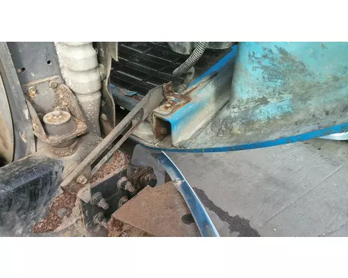 MACK CXN613 2005-2007 HOOD