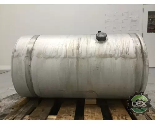 MACK CXN613 2341 fuel tank