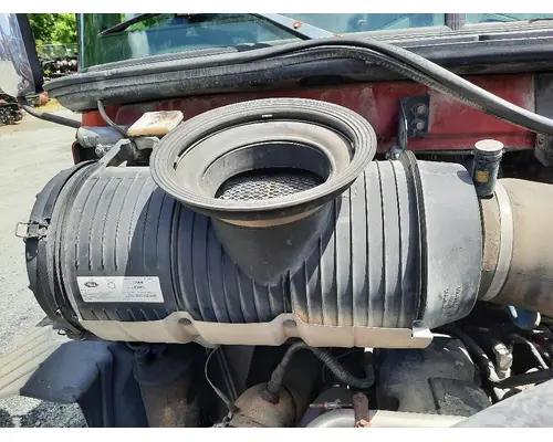 MACK CXN613 AIR CLEANER