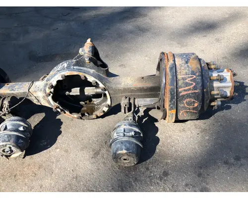 MACK CXN613 Axle Assembly Housing