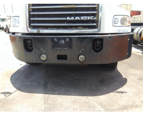 MACK CXN613 BUMPER ASSEMBLY, FRONT