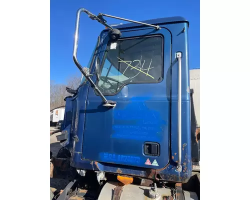 MACK CXN613 Bracket, Misc.