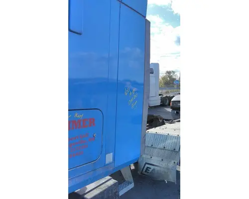 MACK CXN613 CAB EXTENSION