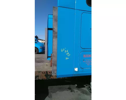 MACK CXN613 CAB EXTENSION