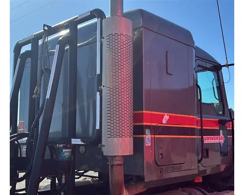 MACK CXN613 CAB