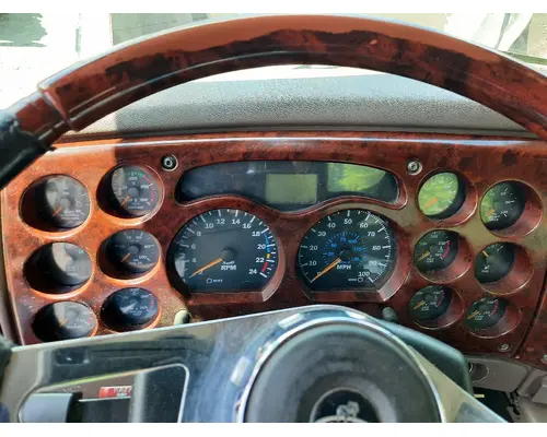 MACK CXN613 CAB