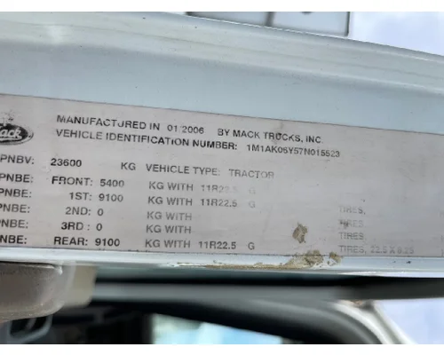 MACK CXN613 Complete Vehicle